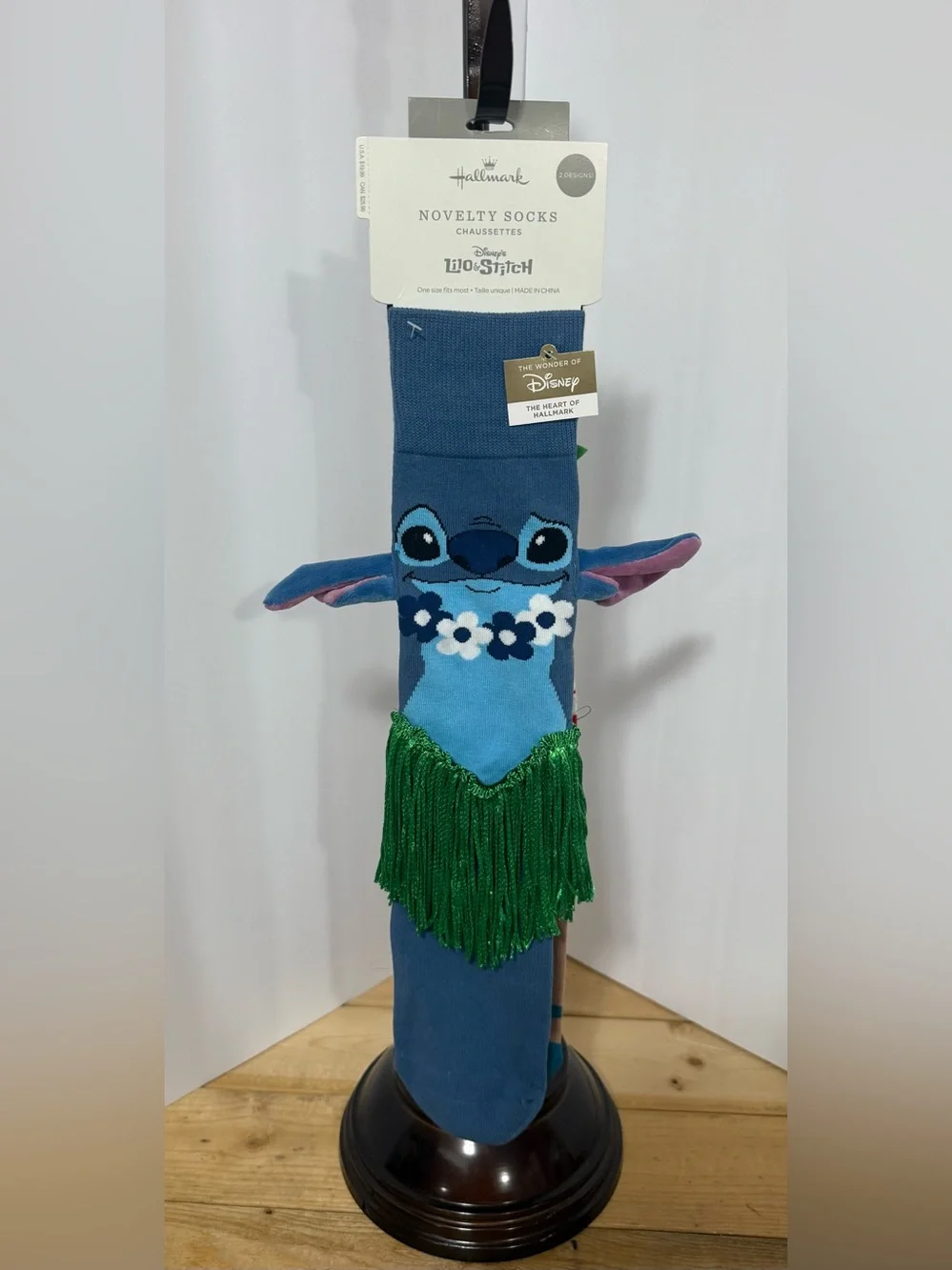 Disney Lilo & Stitch Novelty Crew Socks (1 Pair)